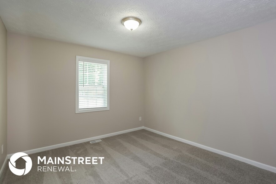 Building Photo - 407 Churchill Ct