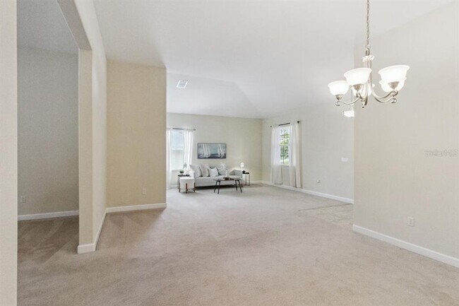 Building Photo - 5832 Tarleton Way