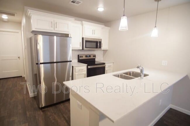 Building Photo - 11520 Keystone Cir