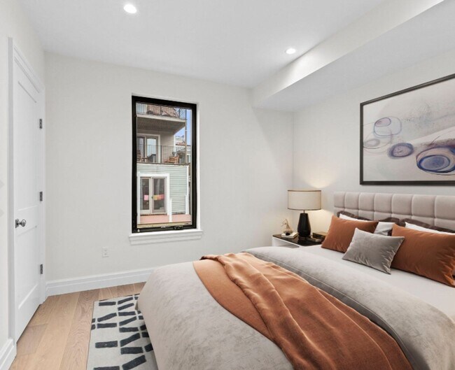 Building Photo - Gorgeous South Boston 1BR in elevator building - new construction in 2024