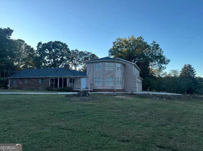 Building Photo - 1780 Elmwood Cir
