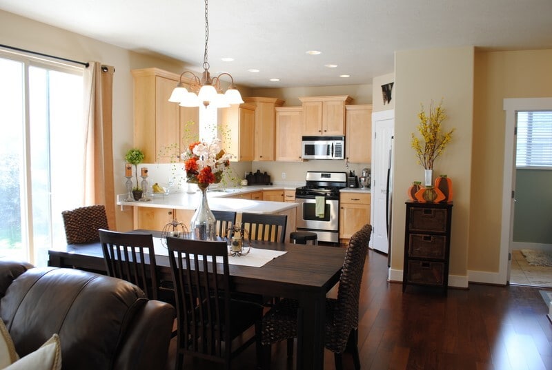 Building Photo - 9735 Bluffside Dr