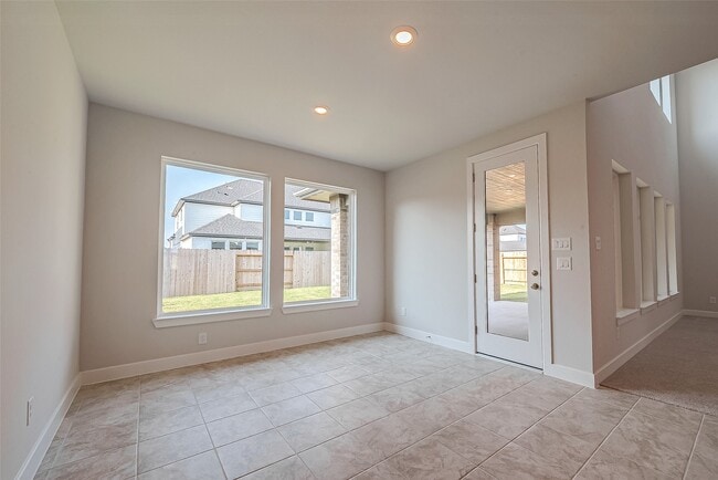 Building Photo - 21711 Emerton Cres Wy