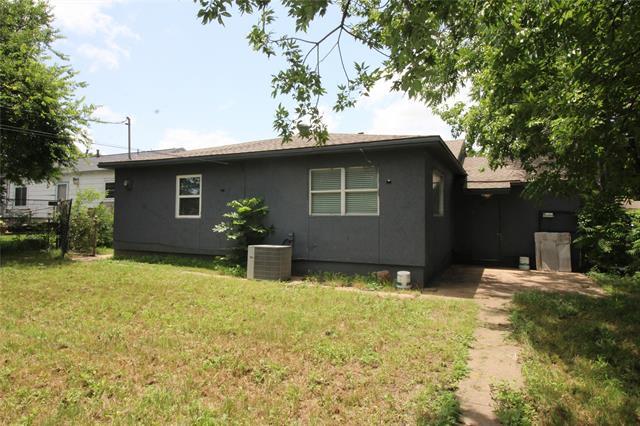 Building Photo - 3130 S Llewellyn Ave