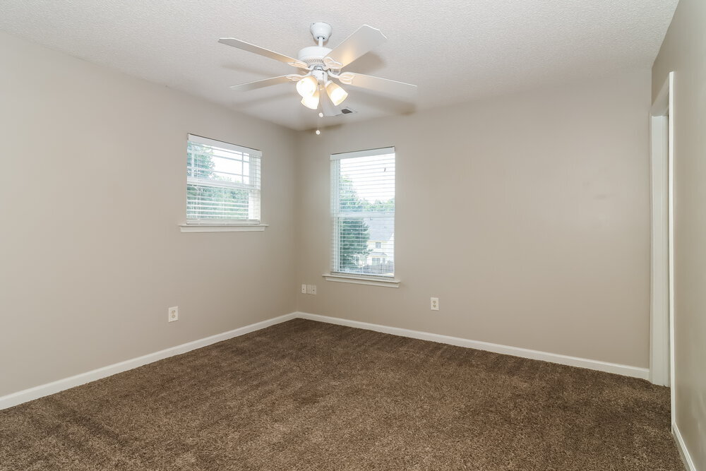 Building Photo - 468 Darbys Run Ct