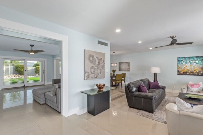Building Photo - Beautifully Remodeled 4 Bedroom Home in Gr...