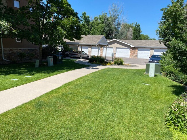 Building Photo - Live Close to Olde Town Arvada!