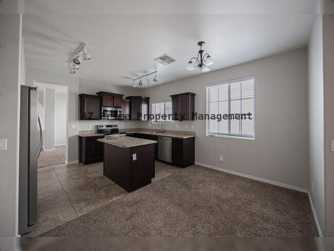 Building Photo - 7422 S 27th Way