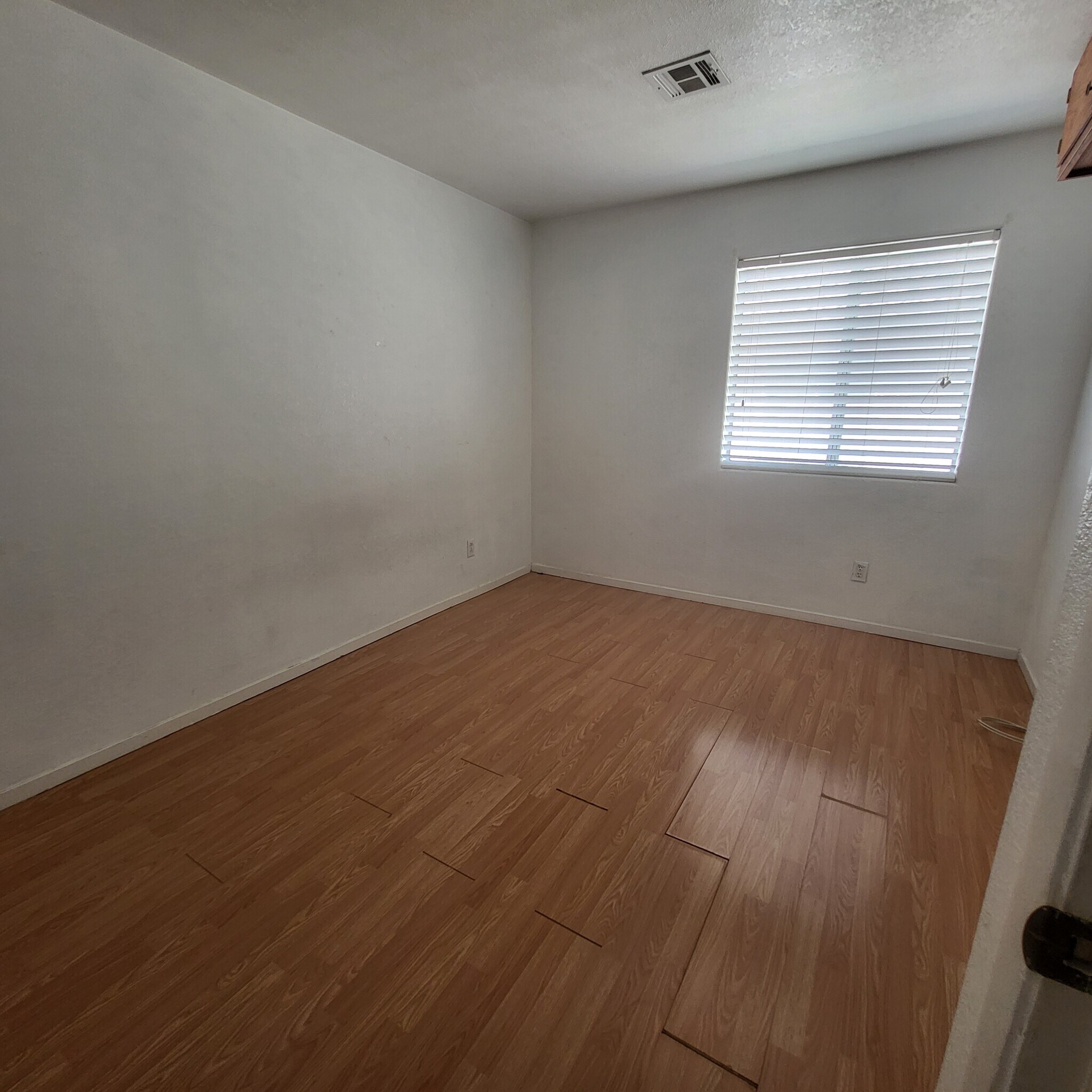 Building Photo - 7813 Seychelles Ct