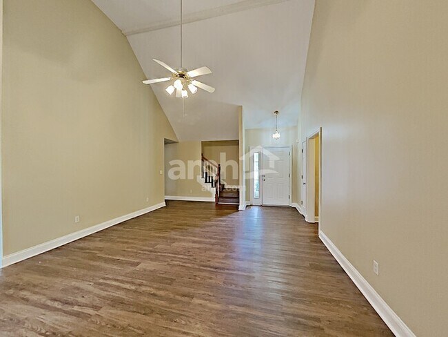 Building Photo - 2098 Prescott Way