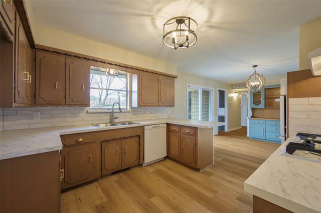 Building Photo - 5395 E 14th St