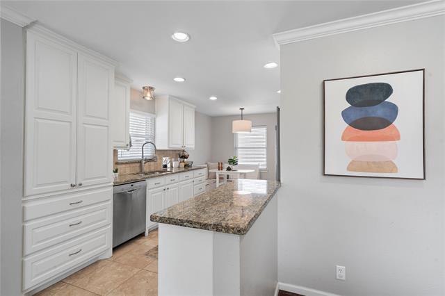 Building Photo - 10615 Larchfield Ln