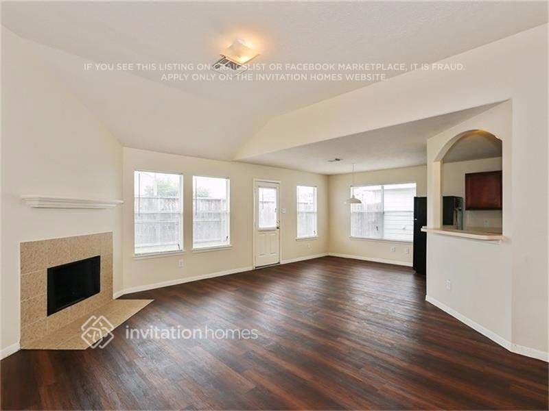 Building Photo - 6527 Gorton Dr