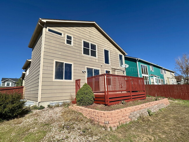 Building Photo - 8131 Oliver Rd