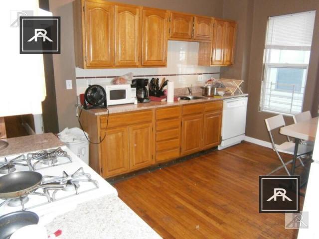 Primary Photo - 4 bedroom in Allston MA 02134