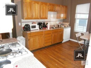 Building Photo - 4 bedroom in Allston MA 02134