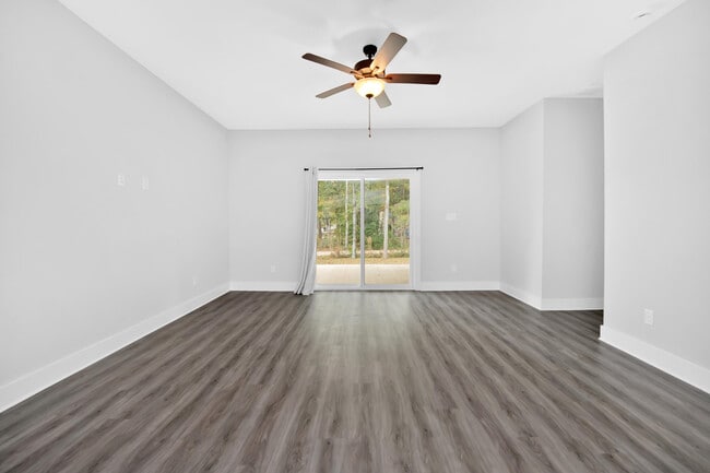Building Photo - 5087 San Pedro Ct