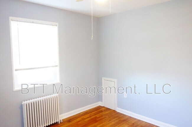 Building Photo - 4013 38th St