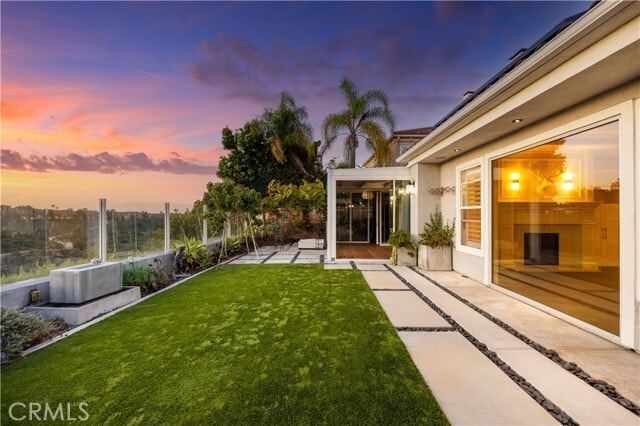 Building Photo - 58 Victoria