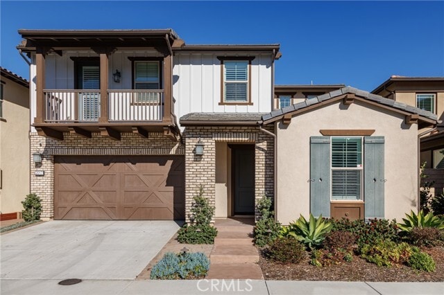 Building Photo - 2017 Picasso