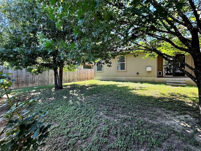 Building Photo - 1014 Aiken Dr