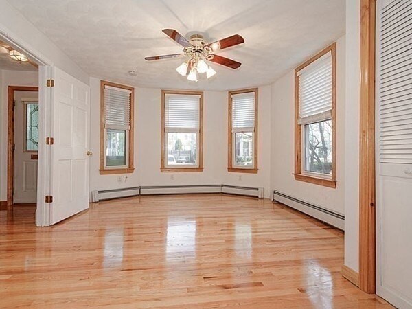 Building Photo - 24 Burnside Ave