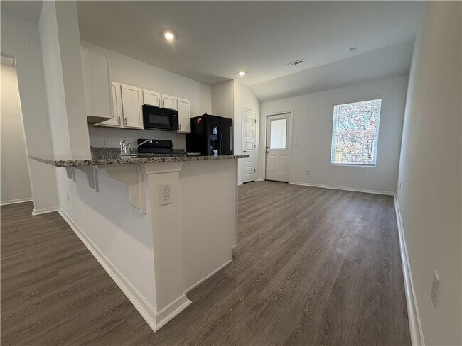 Building Photo - 3705 N Carmine Dr