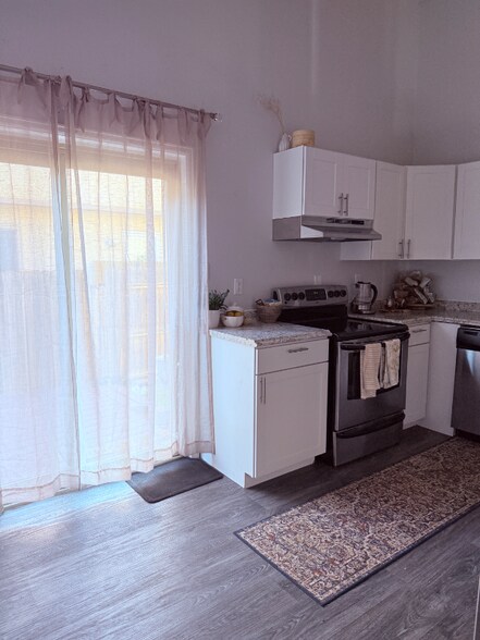 Building Photo - 3165 Dublin Blvd