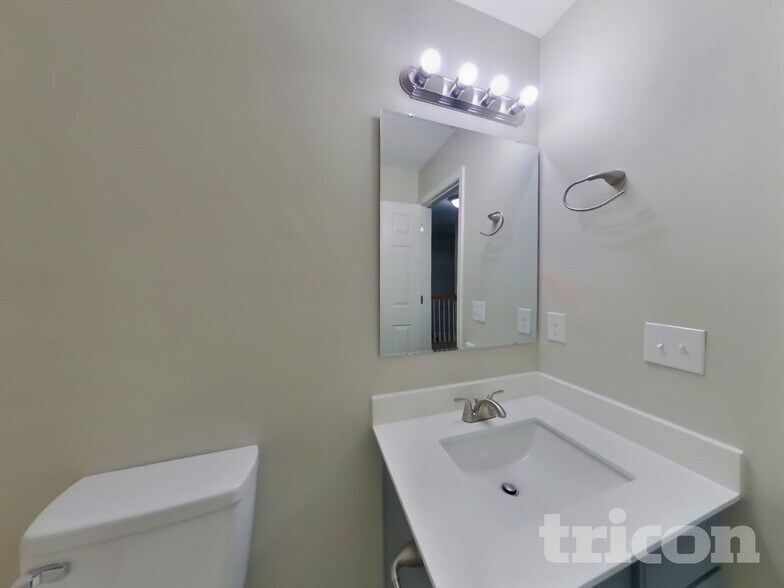 Building Photo - 3616 Crowders View Dr