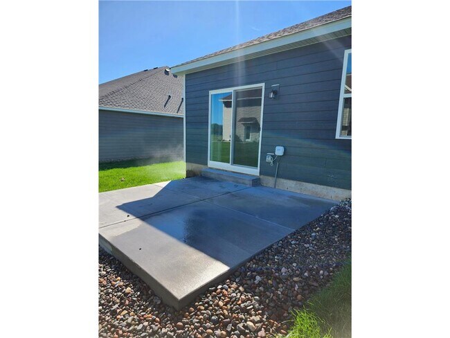 Building Photo - 14526 111th Ave N