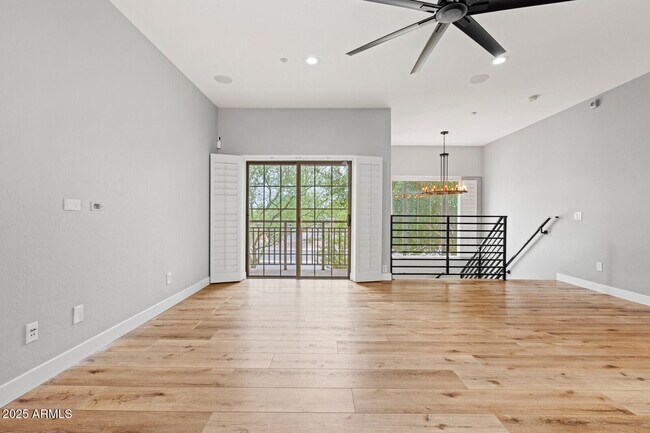 Building Photo - 6940 E Cochise Rd