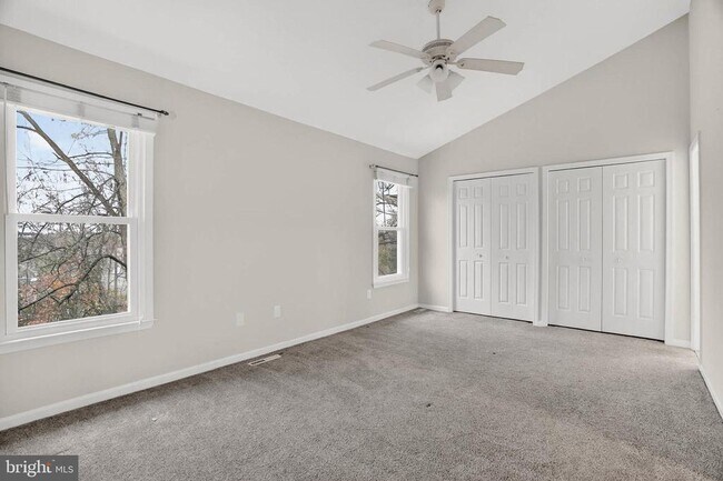 Building Photo - 8772 Manahan Dr