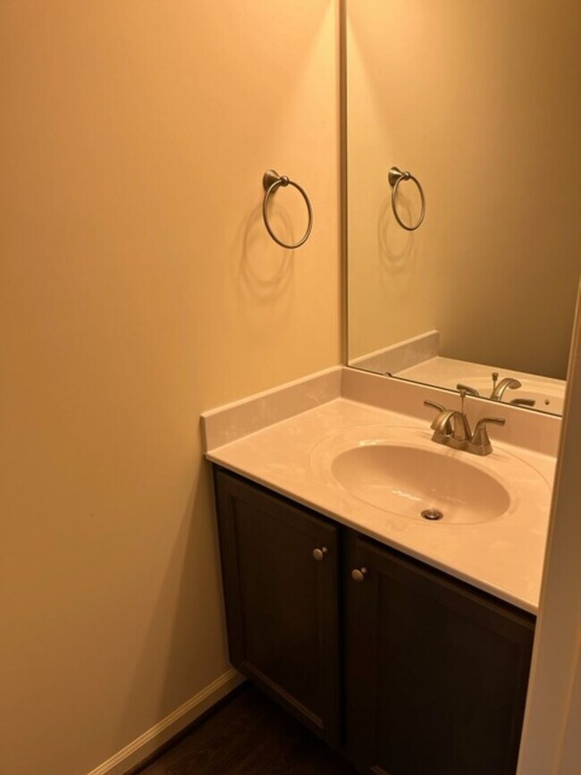Building Photo - Boyington Place Avail!