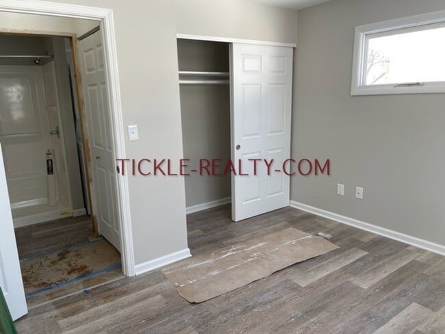 Interior Photo - 1420 Lehigh Station Rd.