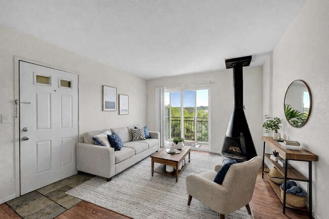 Building Photo - $940.95 with Half Off the first month's rent, 1 Bed, 1 Bath, Condo in Denver with Cozy Fireplace!