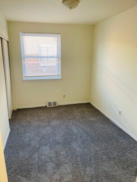 Building Photo - 7958 Langdon St