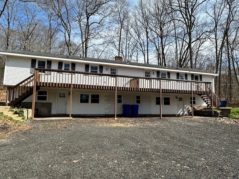 Building Photo - 131 Camp Meeting Rd