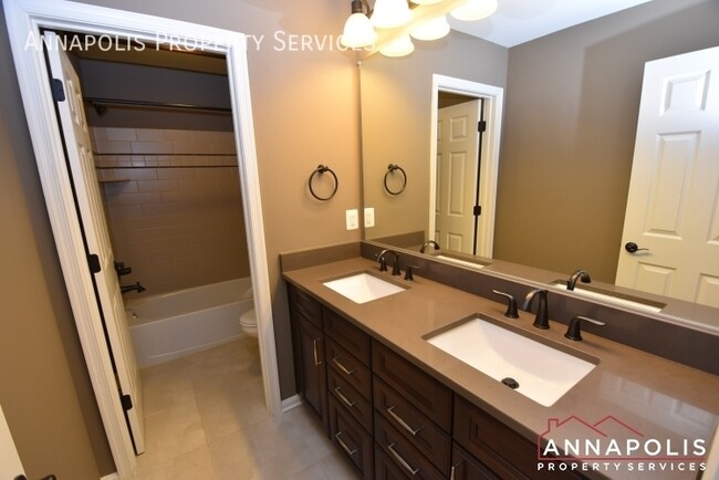 Building Photo - 402 St Martins Choice Ln