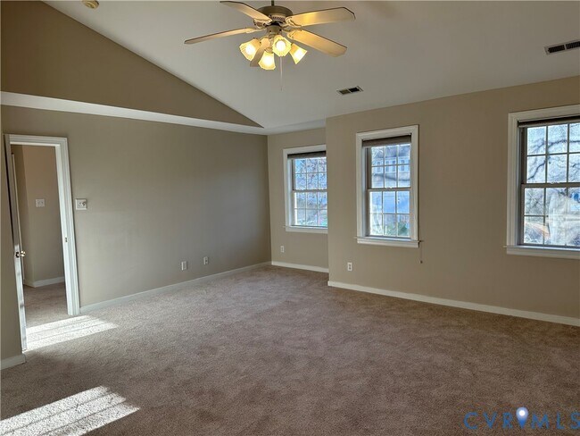 Building Photo - 5219 Scotsglen Dr