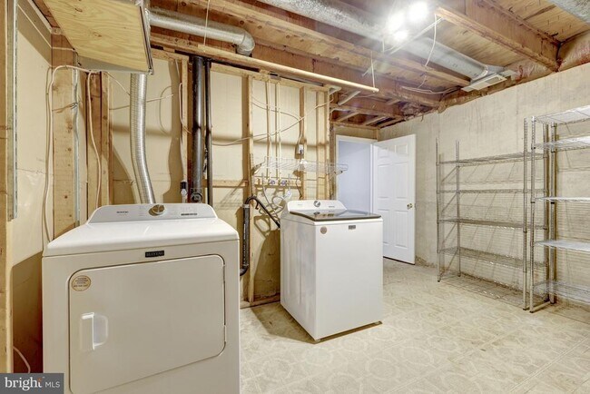 Building Photo - 13416 Whaley Ct