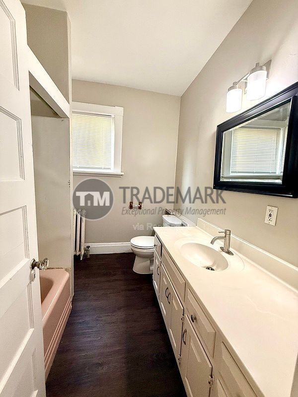 Building Photo - 2215 N 4th St