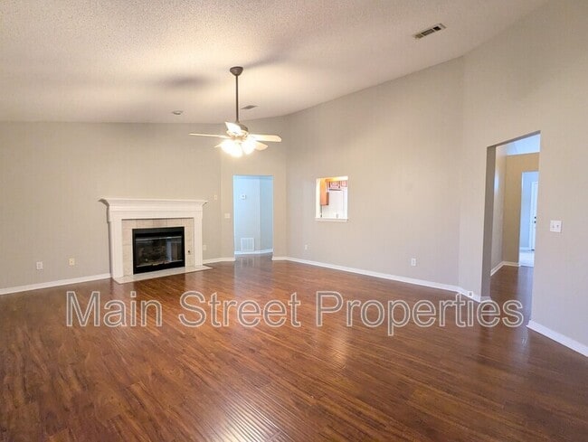 Building Photo - 1909 Southwind Cir