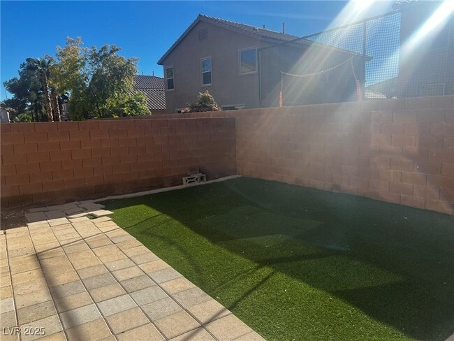 Building Photo - 6593 Pacific Screech Pl