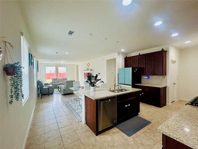 Building Photo - 428 Gaida Loop