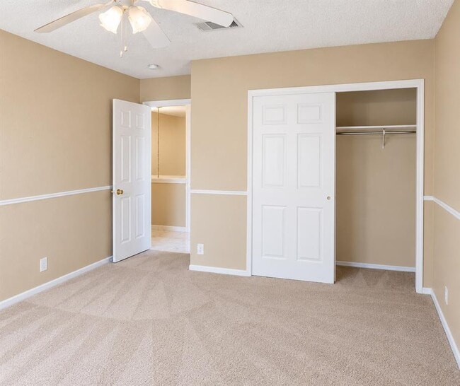 Building Photo - 720 Justeford Dr