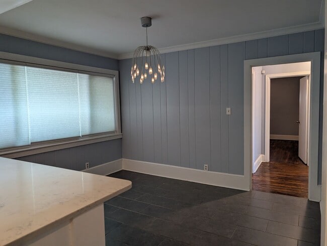 Building Photo - Pristine Ranch-style Home in Commonwealth!