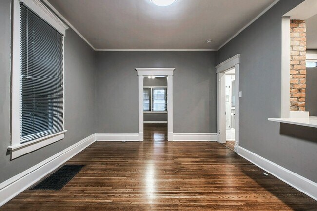 Building Photo - 2091 Summit St