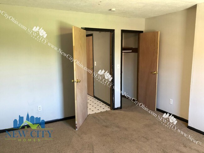 Building Photo - 316-322 S Princeton Avenue, Columbus, OH 4...