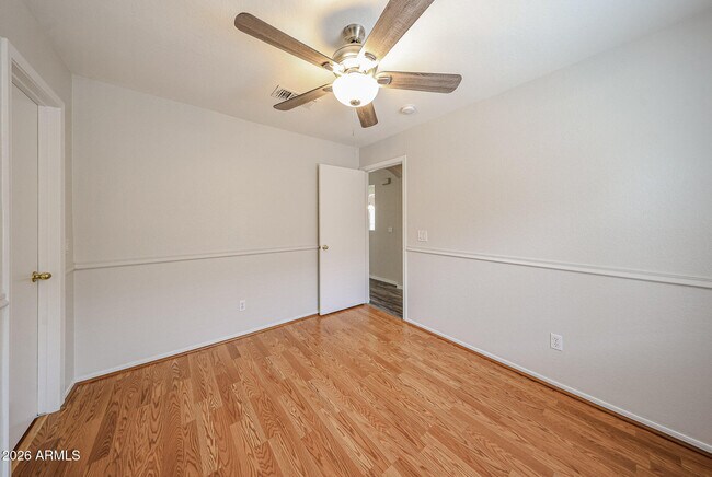 Building Photo - 6431 W Chisum Trail