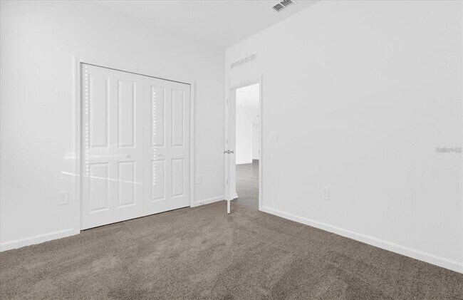 Building Photo - 4385 Pebbles Throw Dr